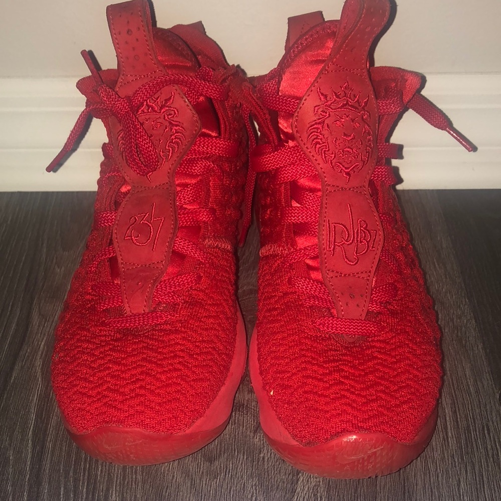 Lebron Basketball Sneakers